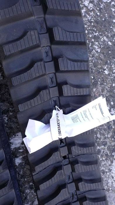 Гумова гусениця 250х72х64   250/72/64   RT2507264