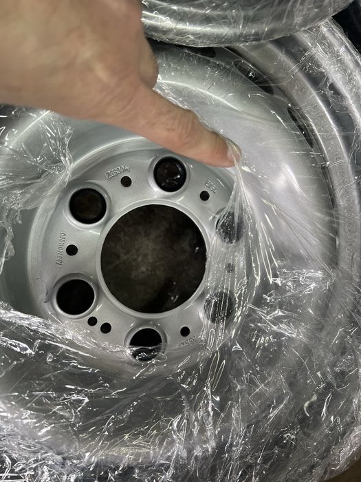 Резина 235/65/r16c.6/130/r16 на диски mercedes sprinter W907, W906