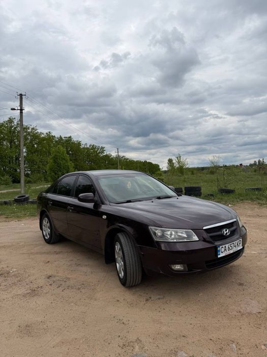 Продам хюндай соната 2006 року 2.0 бензин