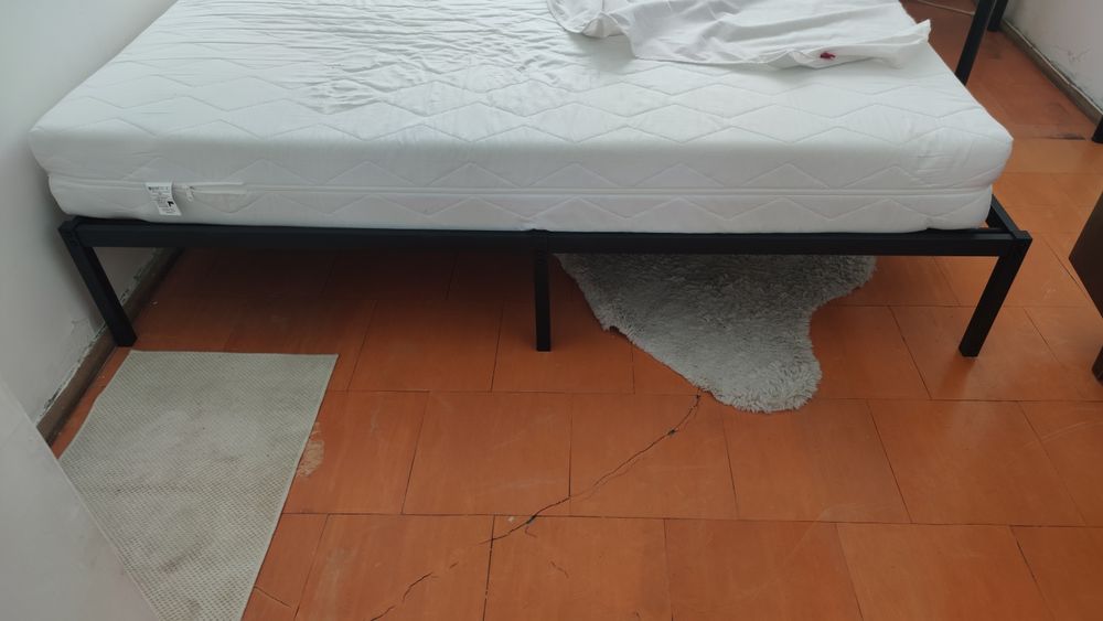 Łoże , Stelaż netalowy