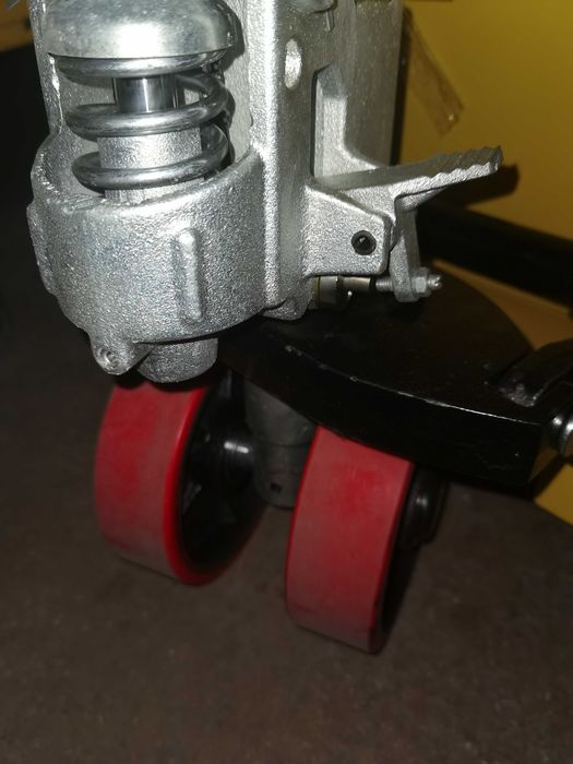 Porta paletes 2500 Kgs - novo