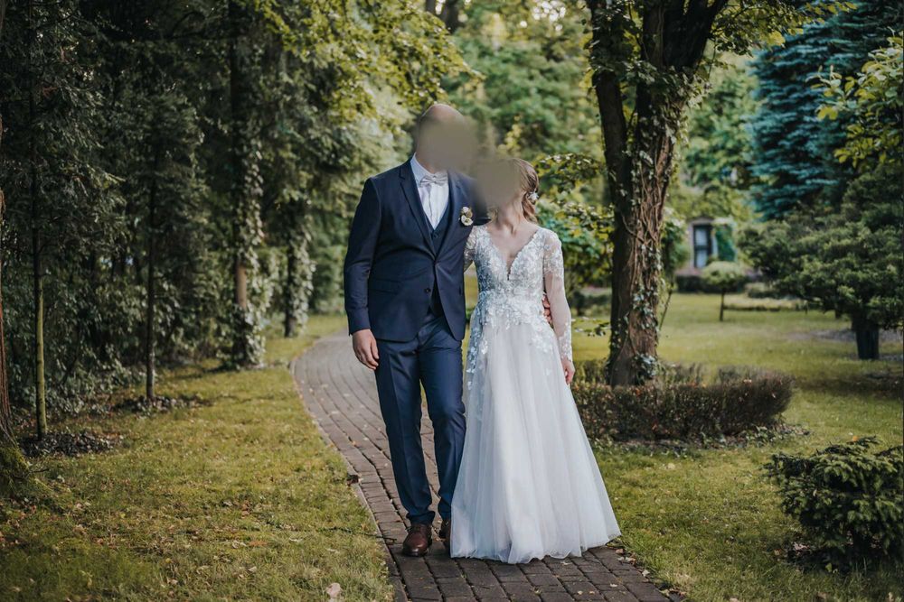 Suknia ślubna z doczepianą spódnicą + welon