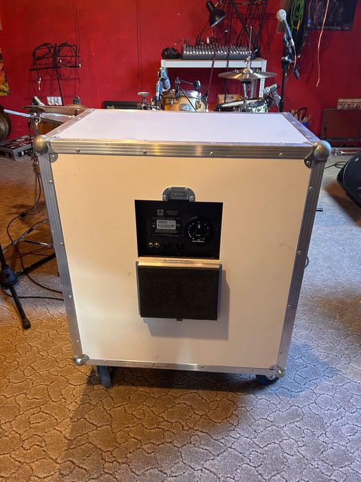 Ampeg SVT410 Kolumna basowa 500W + Case