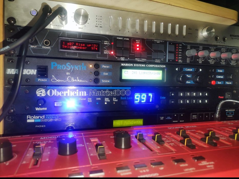 Sintetizador Oberheim Marion Systems ProSynth