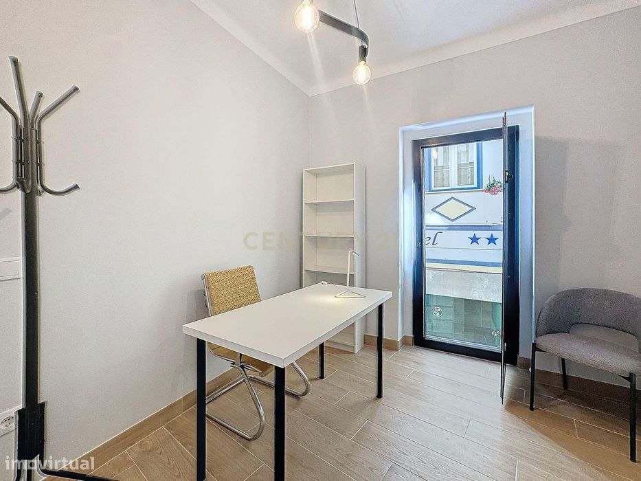 Apartamento T3 para arrendar a passos da praia
