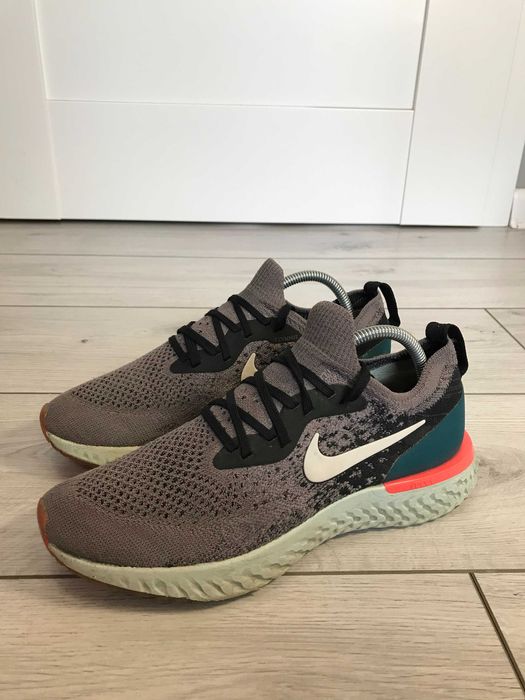 Buty Nike Epic React Flyknit rozm. 39