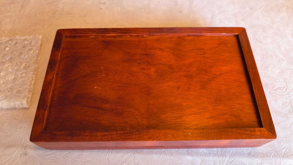 Abre cartas caneta porta chaves white and Mackay em caixa de madeira