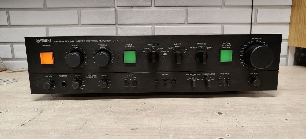 Przedwzmacniacz PreAmp YAMAHA C-4. Japan Chojnów • OLX.pl
