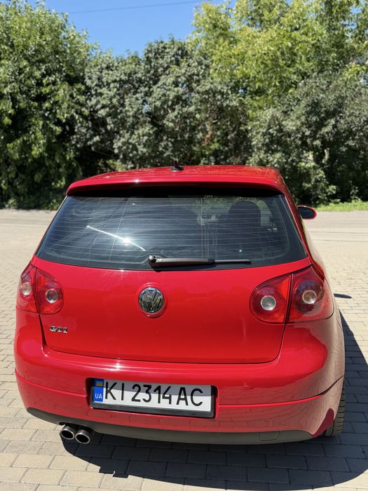 Volkswagen Golf GTI 2.0