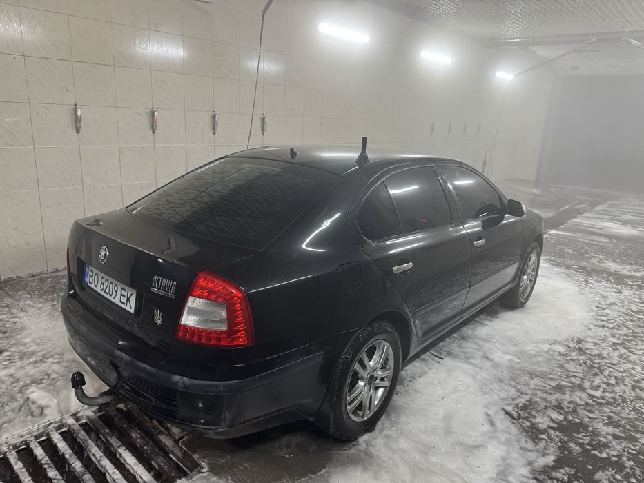 Продам шкода октавія а5 2.0 бензин в чудовому стані