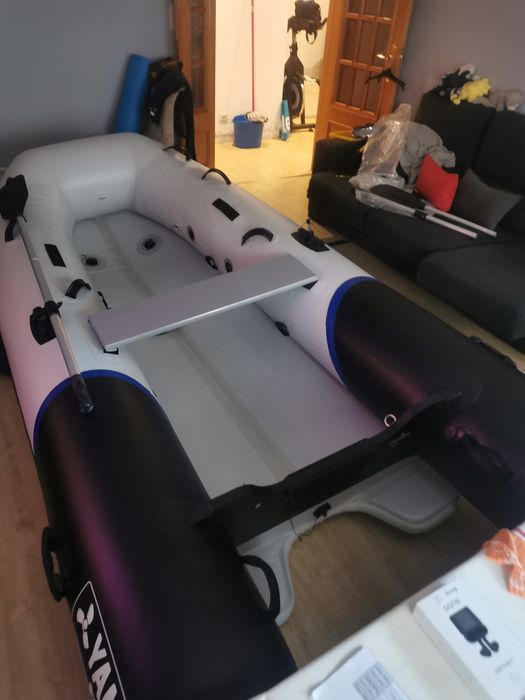 Barco Yamaha 310 air V thoatsu 6 cv
