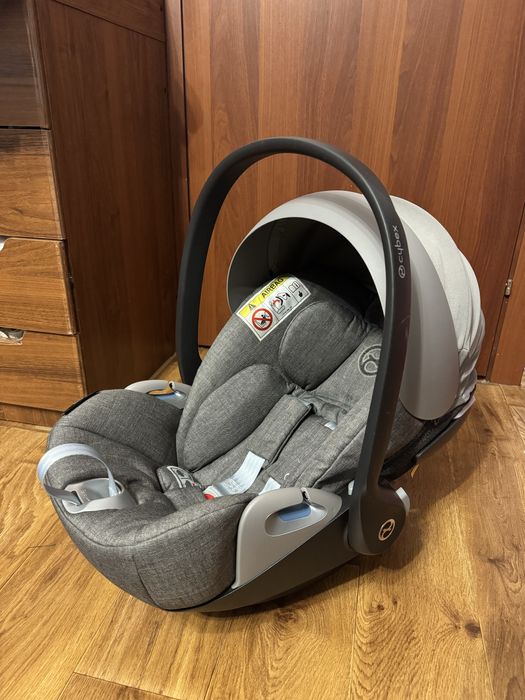 автокрісло Cybex Cloud Z Plus (0–13 кг) +адаптери