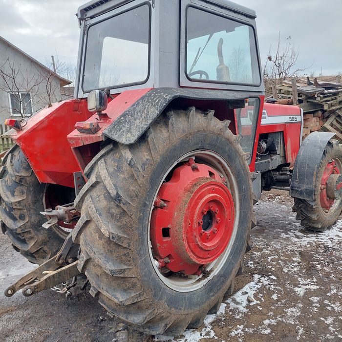 Massey ferguson.