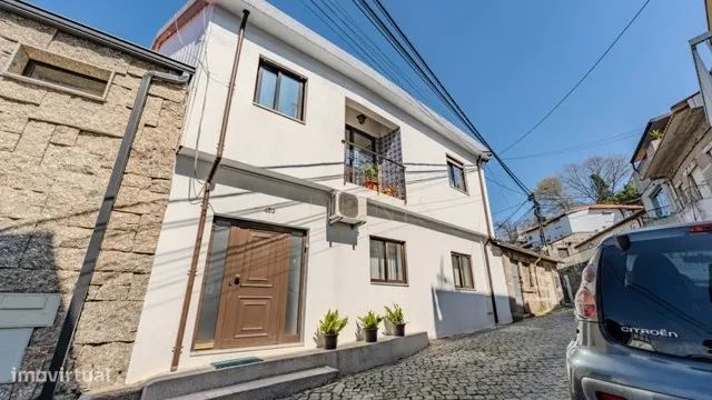 Moradia T3 na Arcela - Guimarães