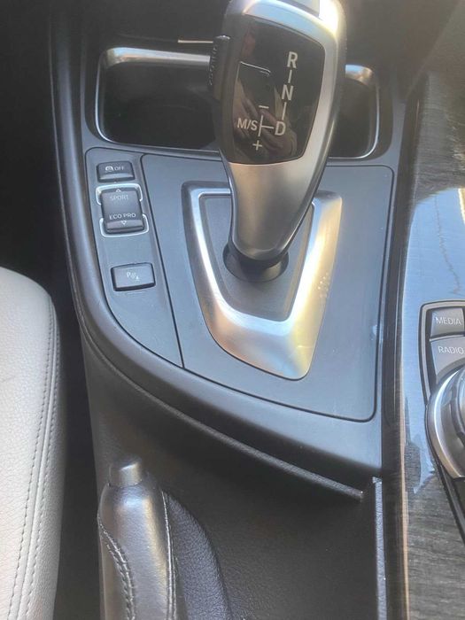 Продам BMW 328I. 2015