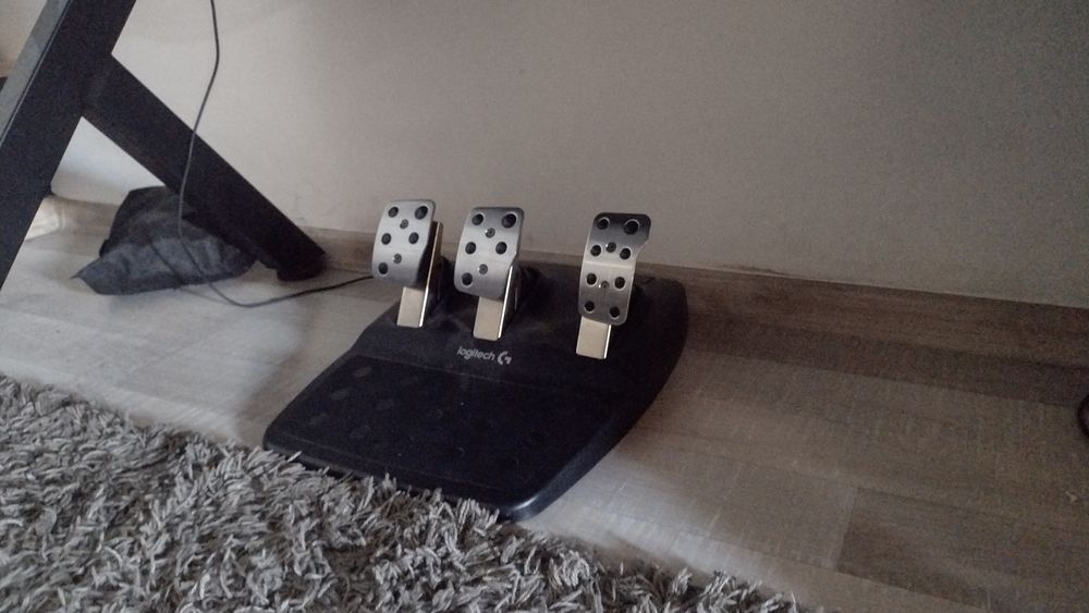 Logitech g920 + shifter