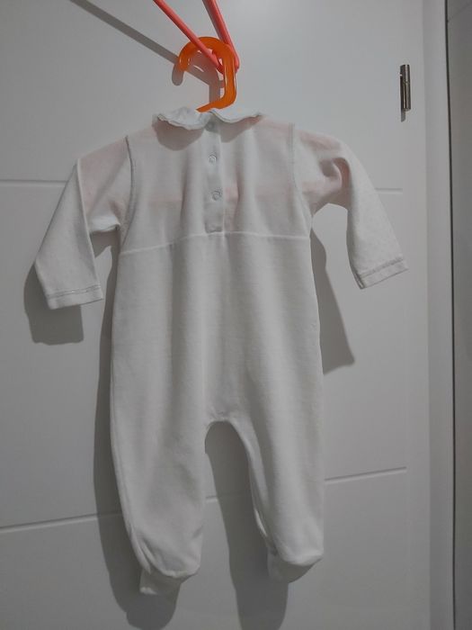 Piękne BIAŁE śpiochy z aksamitu 80 cm.