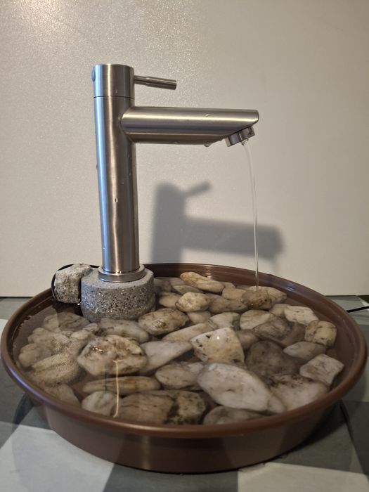 Fontanna bateria kran mini