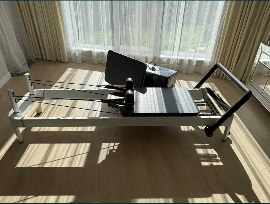 Продається: Професійний Пілатес Реформер!
