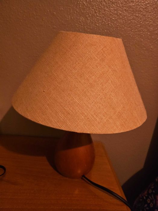 Candeeiro de mesa cabeceira