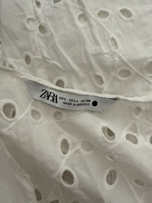Сукня з прошви zara