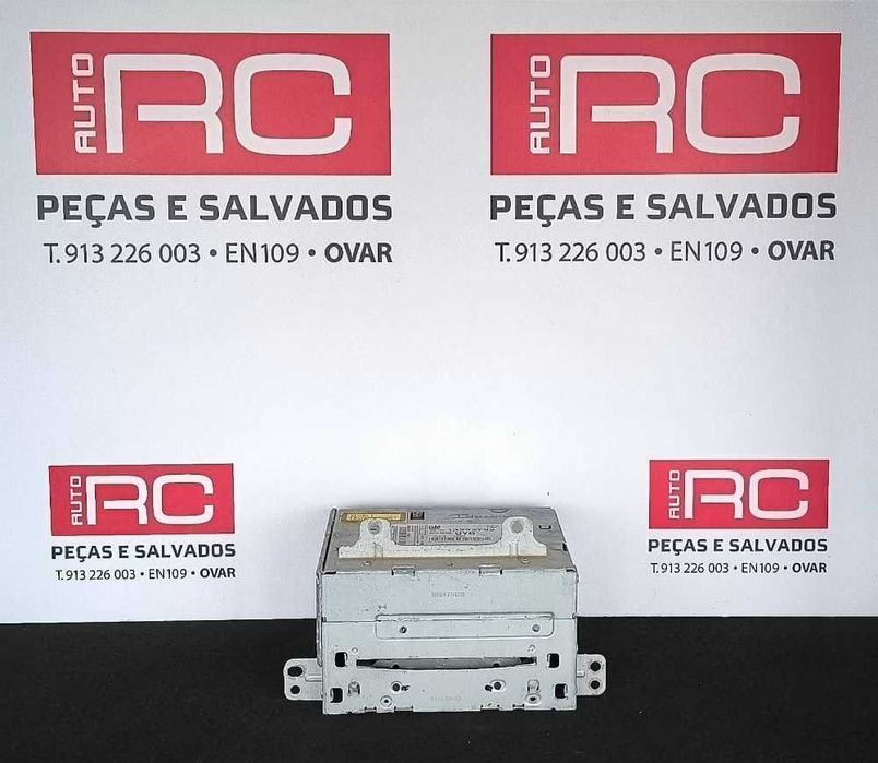 Rádio / Auto Rádio 13332702 - OPEL ASTRA J