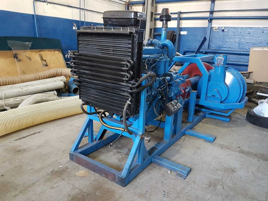 Пневмоперегружатель зерна ПТЗ-30 дизель  пневмотранспортер