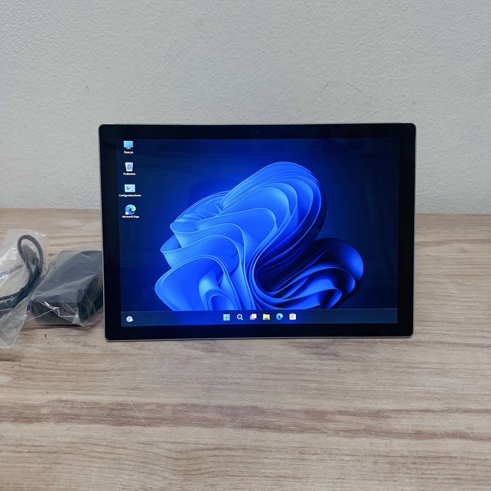 Surface Pro 5 - Bateria 100%