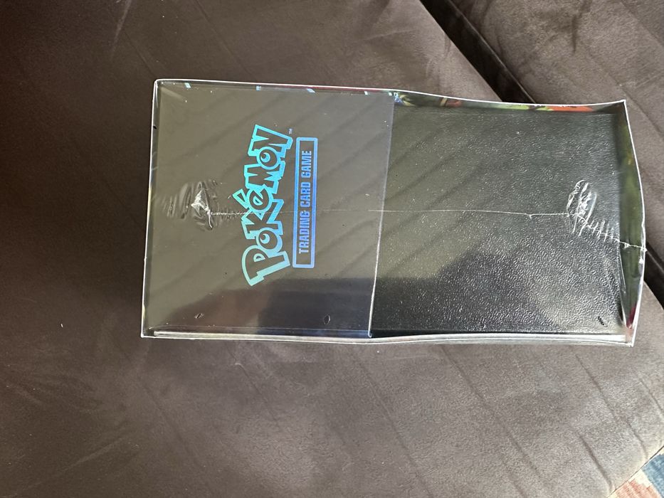 Pokemon Phantasmal flames Etb