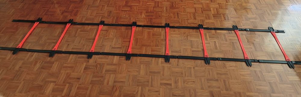 Escada de treino modular