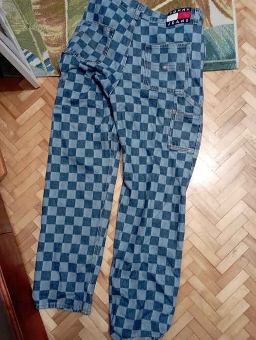Spodnie Tommy Hilfiger w kratkę 28/32 ( tylko odbiór osobisty Kalisz)