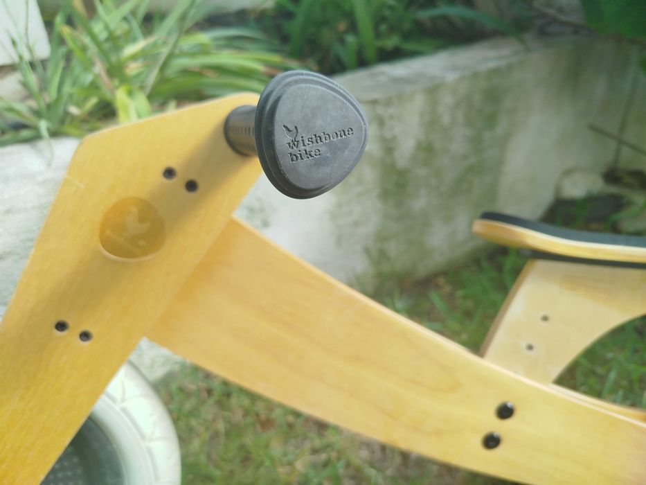 Bicicleta sem pedais / Wishbone balance bike