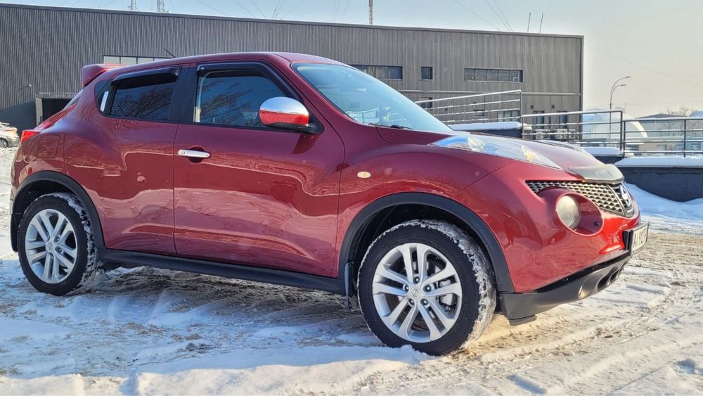 Nissan Juke 2012 1.6 Автомат