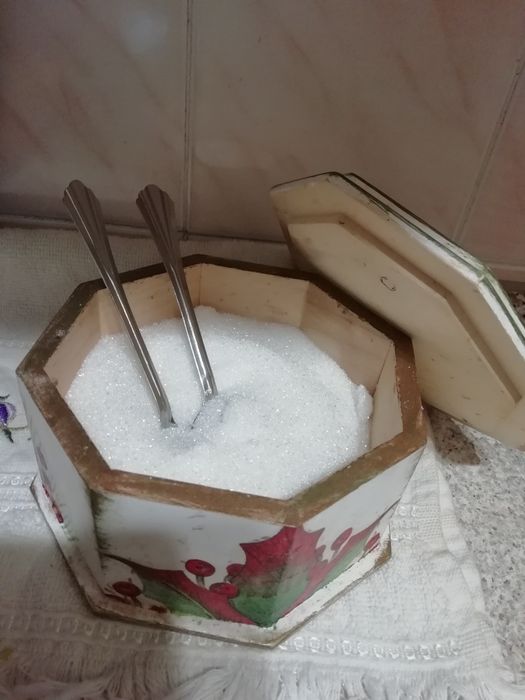 Шкатулка восьмигранна