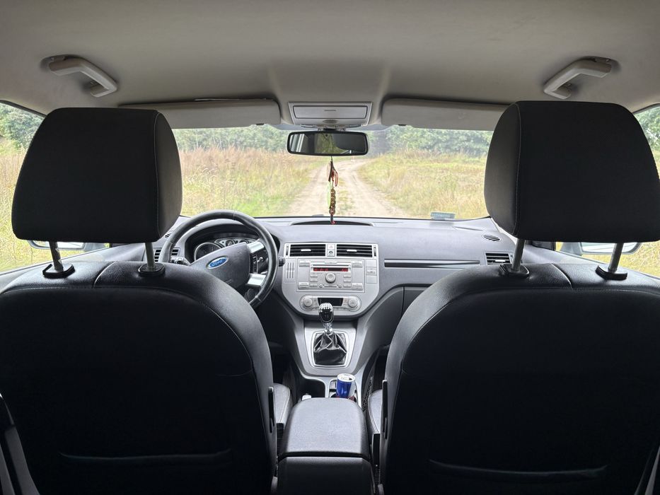 Ford kuga 2011 rok
