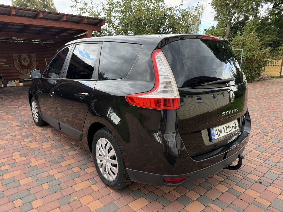 Renault Grand Scenic 3 1.9 dci 2010 рік 7 місць