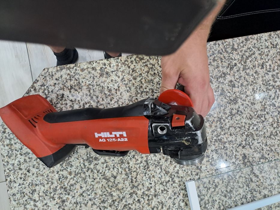 Hilti szlifietka kątowa 125mm  AG125-A22