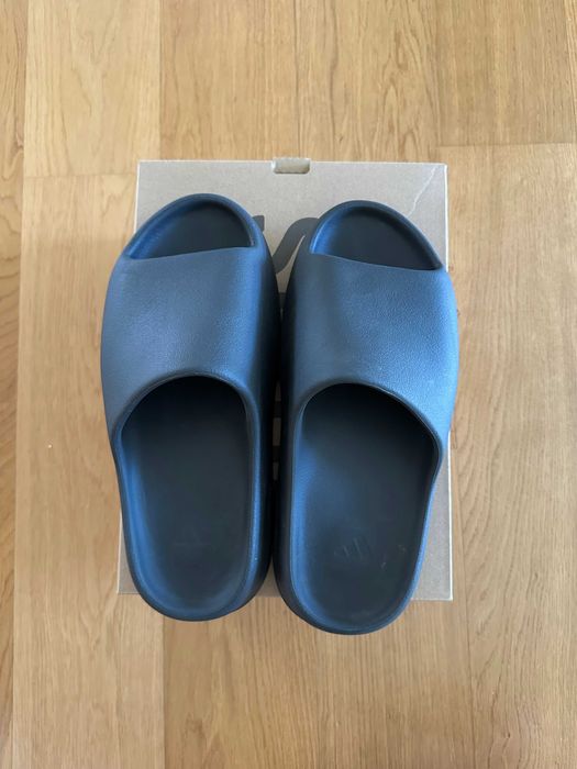 Klapki Adidas Yeezy Slilde Onyx 46 Czarne