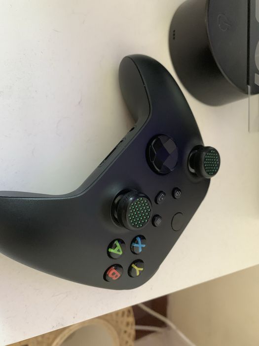 Vendo Xbox series X com garantia