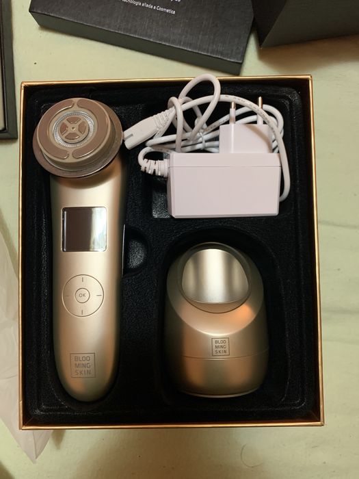 Máquinas de limpeza facial