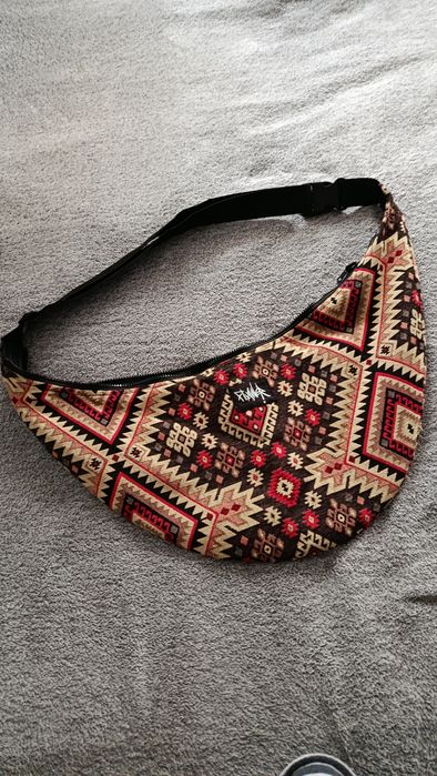 Вмістка двостороння сумка бананка укр бренду Flaner Urban в етно стилі