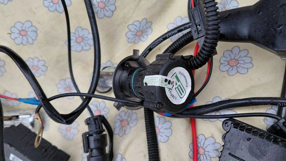 биксенон EA Light-X с блоками Ultra Slim DC, H4 ближний+дальний 5000K