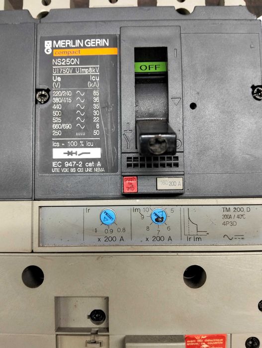 Disjuntor  MCCB  Merlin Gerin