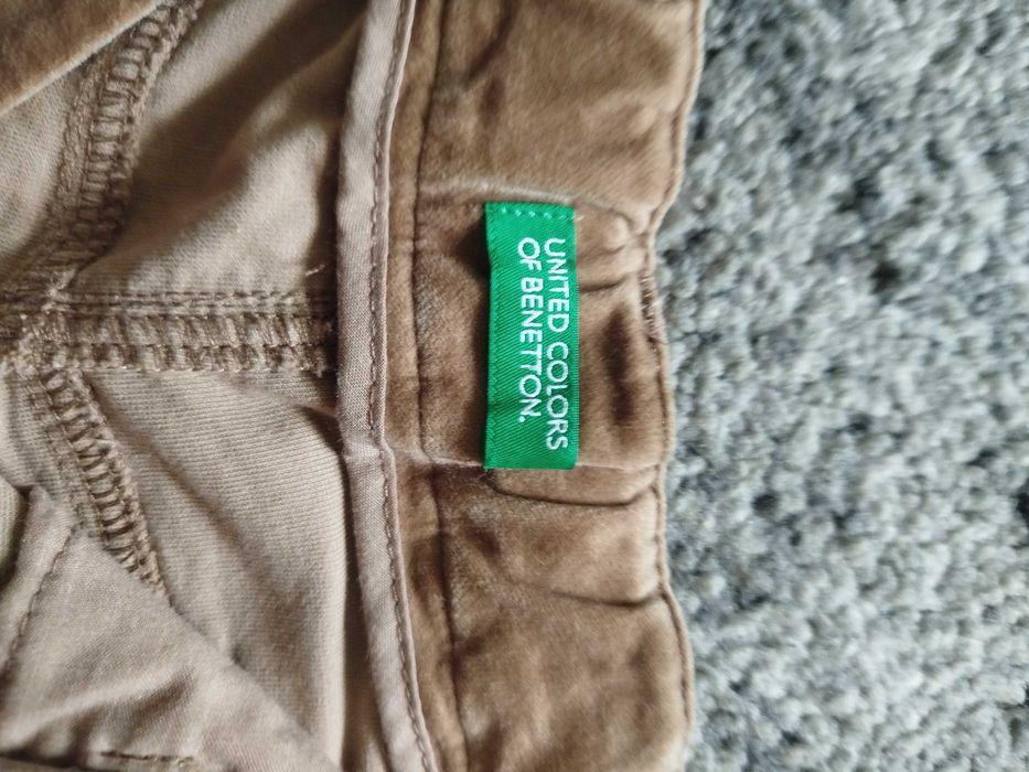 Spodnie dziecięce United Colors Of Benetton rozm, 122