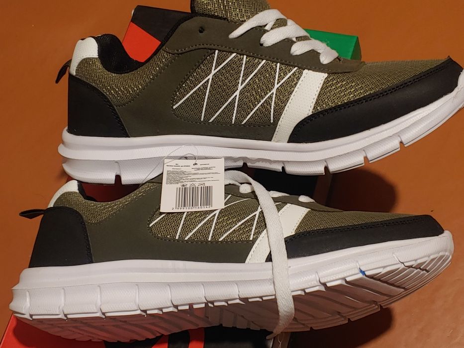 Кроссовки легкие 41,5.