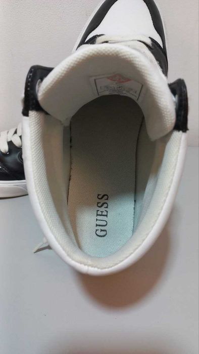 Чоловічі кеди Guess