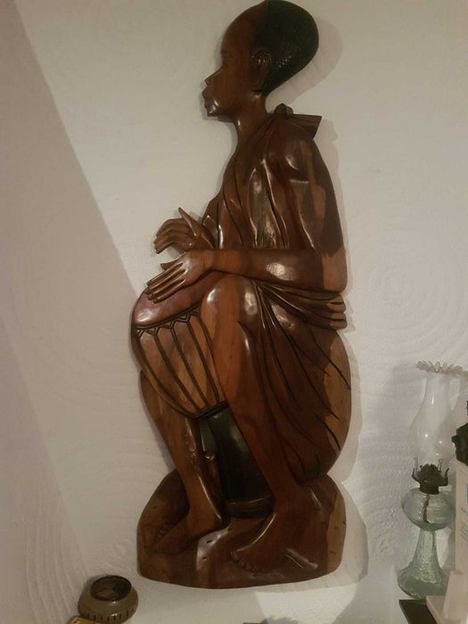 Escultura Africana de Madeira