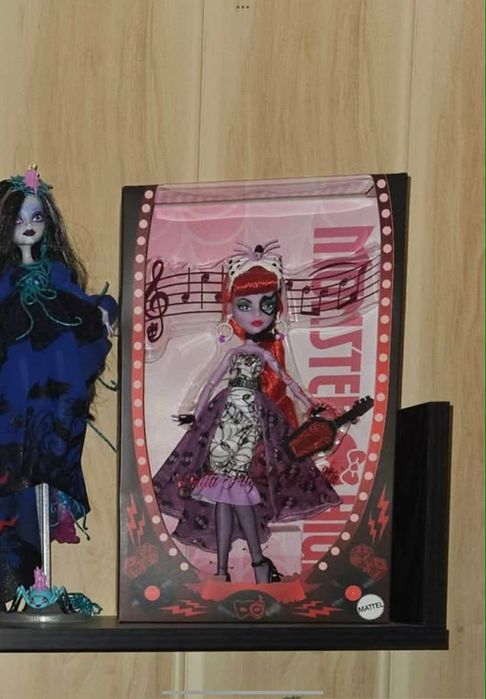 Operetta Monster high