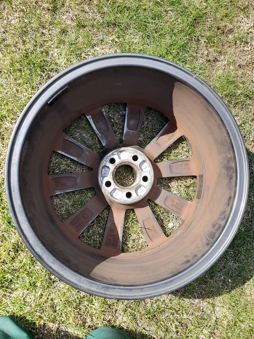 Felga aluminiowa 17  skoda rapid fabua 5x100 et46