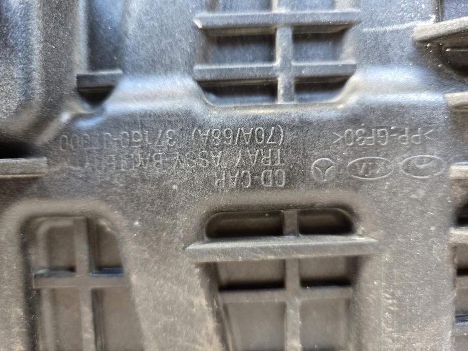 Podstawa akumulatora KIA CEED 3 lift  III 37150J7500 dolot powietrza 28210-J7100
